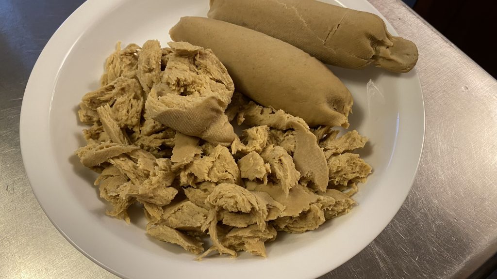 chick'n seitan. half shredded